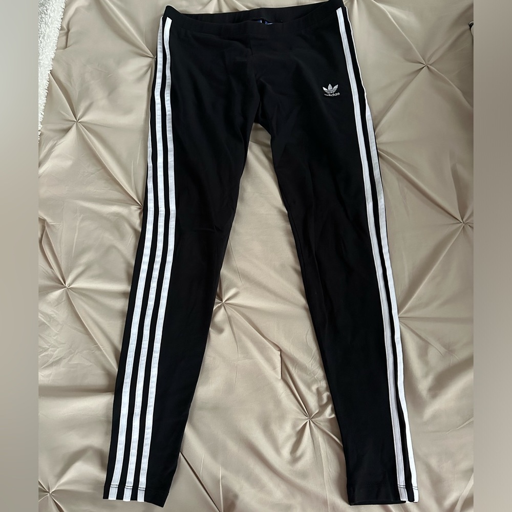 Adidas size medium leggings